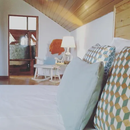 Casa Moinho Do Oeste - West Windmill Portugal Holiday home *